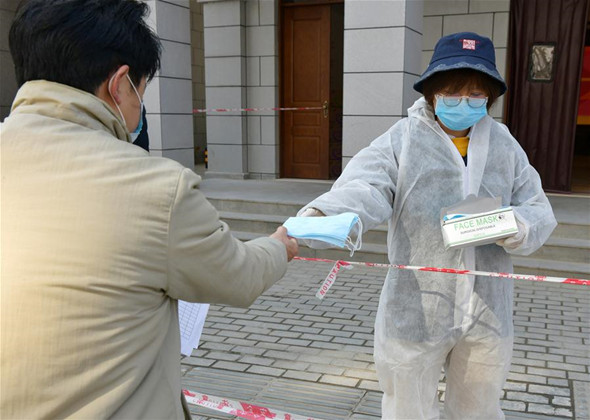 Community Workers Fight on Frontline of Epidemic Control